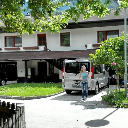 Budget Homestay *